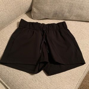 Lululemon On the fly short